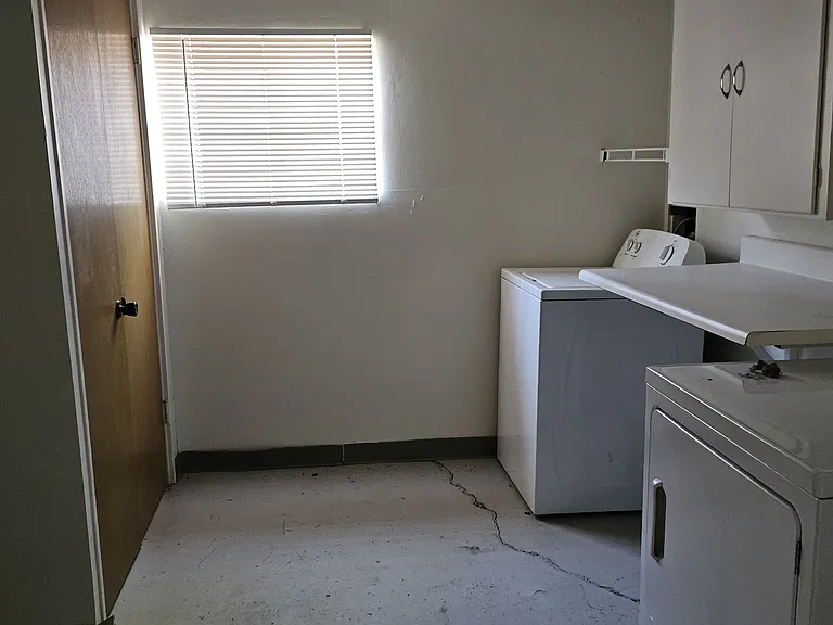 2719 N Baxter Ave — Photo 11
