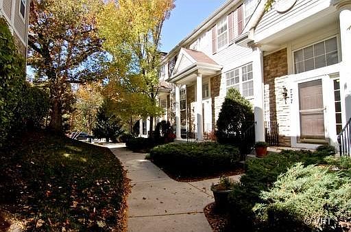 1st image of 785 W Misty Dr #785
