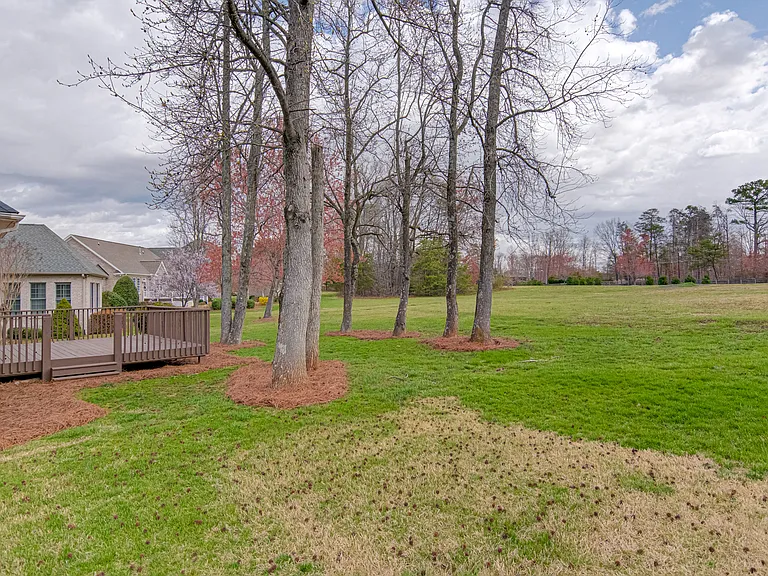 5708 Mabe Dr — Photo 29