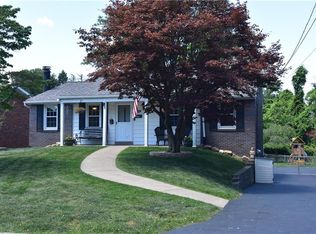 4693 Marina Dr, Homestead, PA
