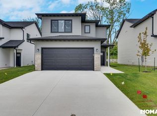 619 W Wright Rd, Norwalk, IA 50211