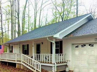 27 Ivylog Rd, Blairsville, GA 30512