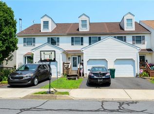722 Cedar Ct, Red Hill, PA 18076
