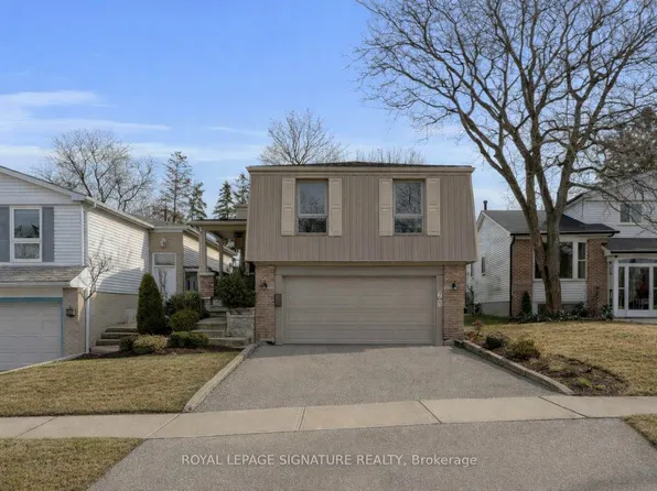 75 Lillooet Cres, Richmond Hill, ON L4C 5A6