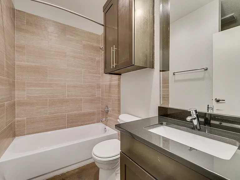 1811 Euclid Ave #2 — Photo 6
