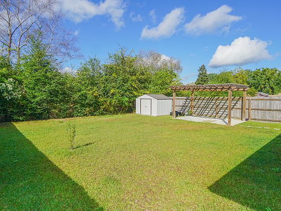 4th image of 2379 Kirkwood Dr