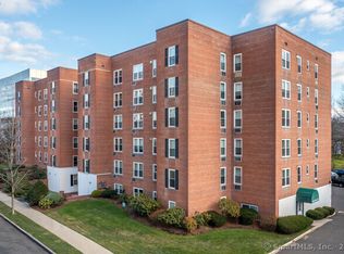 7 4th St APT 2H, Stamford, CT 06905