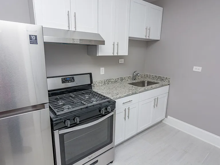 8209 S Ellis Avenue (NEW) — Photo 3