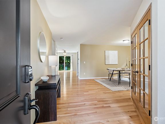 3rd image of 23025 NE 81st Street