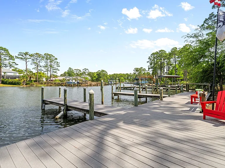 364 Carson Oaks Ln — Photo 49