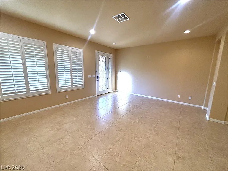 6435 Grande River Ct — Photo 4