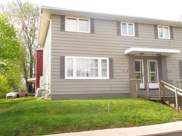 14 Vail Dr, Charlottetown, PE C1A 2L5