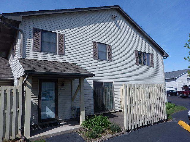 1st image of 2315 Carnation Dr #2315
