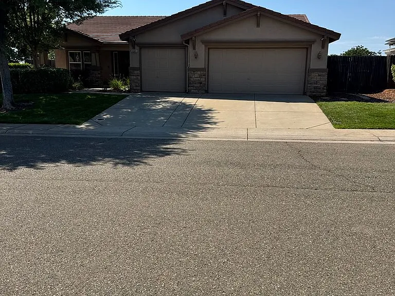 4501 Waitsfield Cir — Photo 2