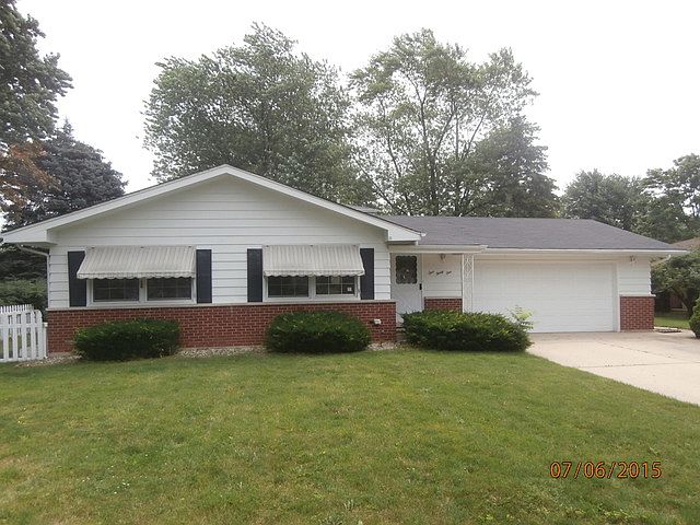1st image of 131 Evergreen Dr