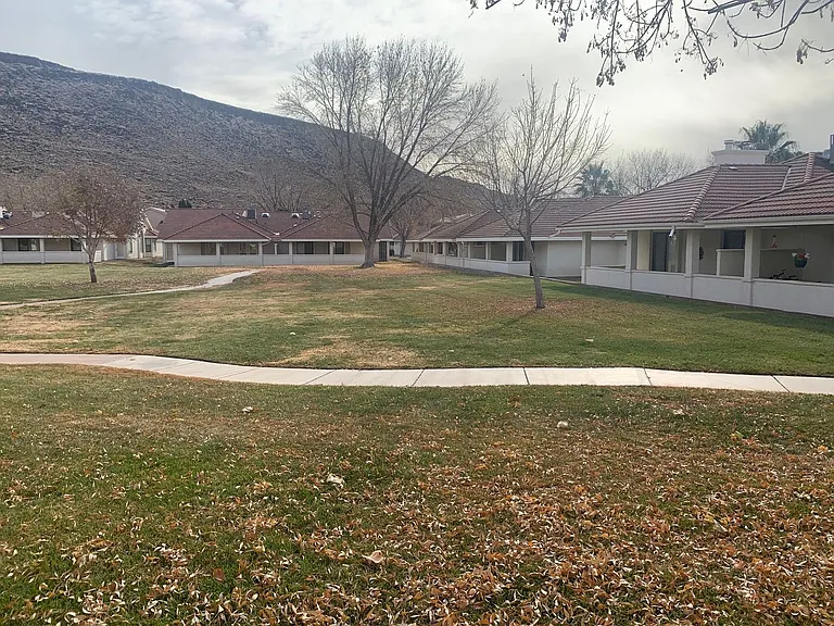 275 S Valley View Dr #J104 — Photo 11