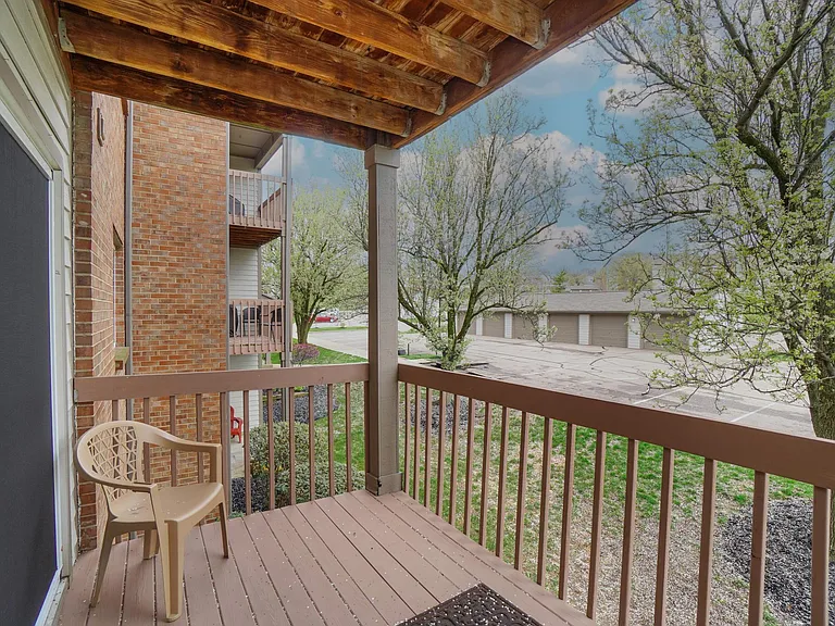 8945 Eagleview Dr #7 — Photo 24