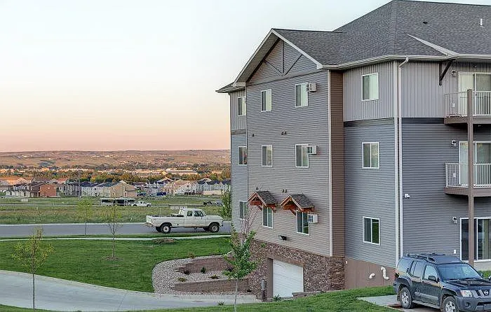 Bluffs of Williston — Photo 11