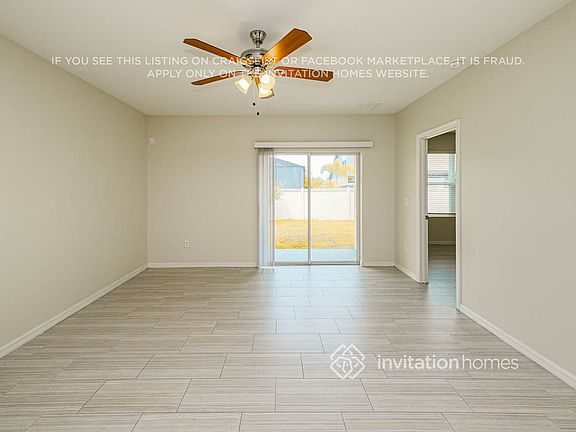 3rd image of 8004 Pelican Reed Cir