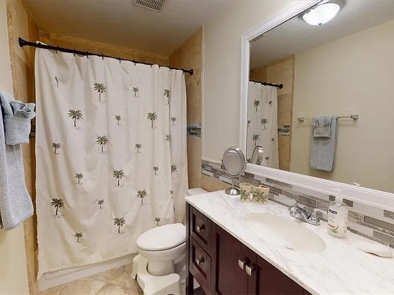 4180 Looking Glass Ln #4104 — Photo 14