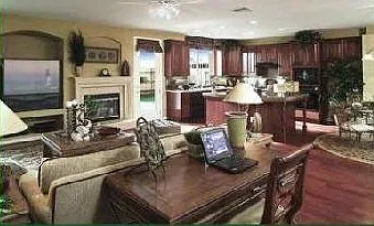 4 bed, 3150 sqft, $3,990 — Photo 3
