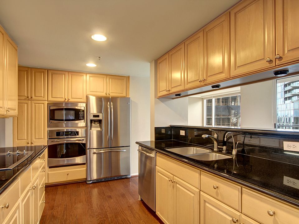 1st image of 177 107th Ave NE APT 1902