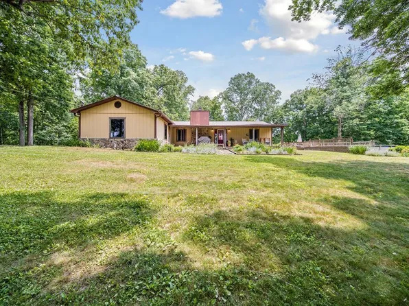 8272 Burgess Falls Rd, Baxter, TN 38544