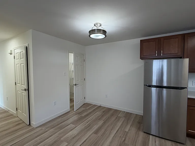 70 Sequoia Dr — Photo 7