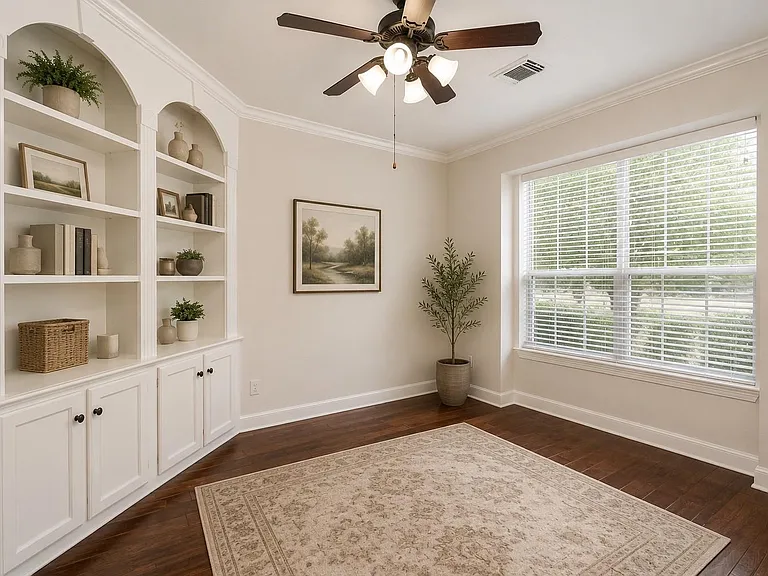 7606 Westmoreland Dr — Photo 32