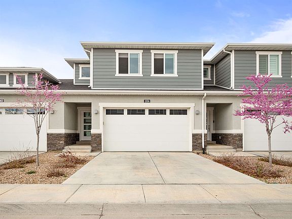5th image of 1356 W Bridal Veil Dr