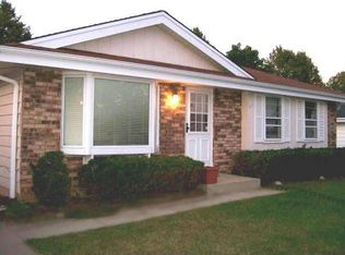 9426 W Darnel Ave, Milwaukee, WI 53224