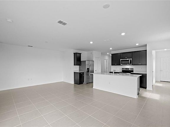 4th image of 254 Silent Lake DR