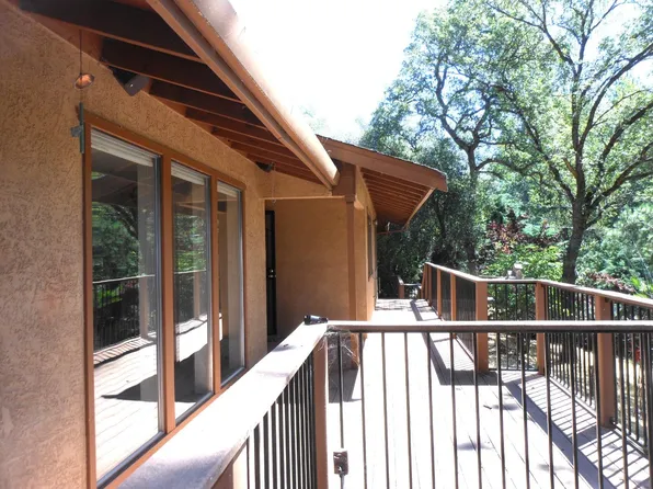 17479 Virginia Way, Grass Valley, CA 95949