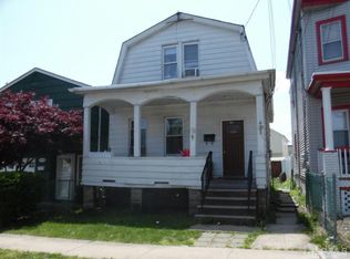 309 Sutton St, Perth Amboy, NJ 08861