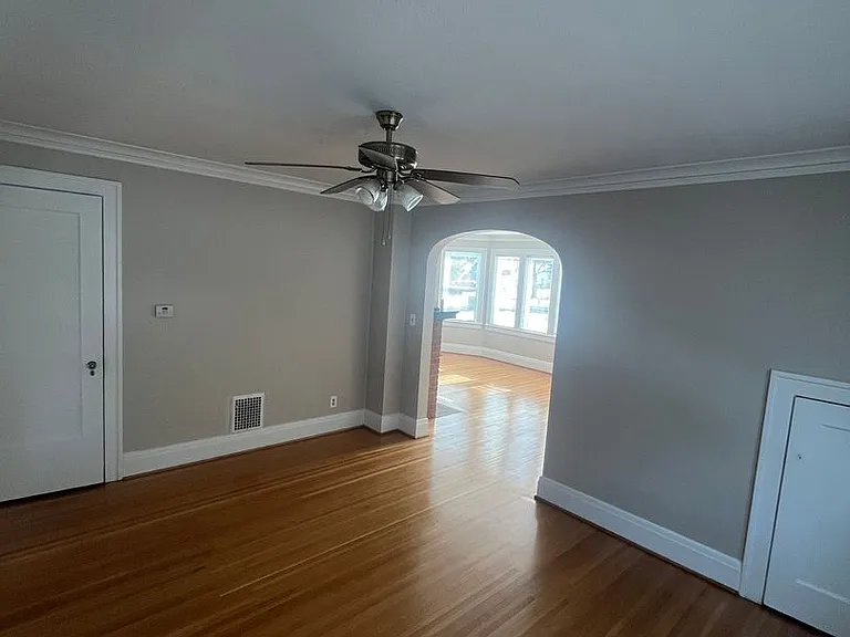 459 N Winton Rd — Photo 36