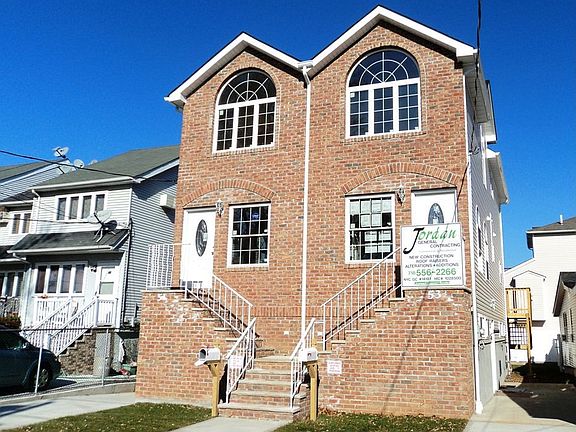 2nd image of 51 Hempstead Ave