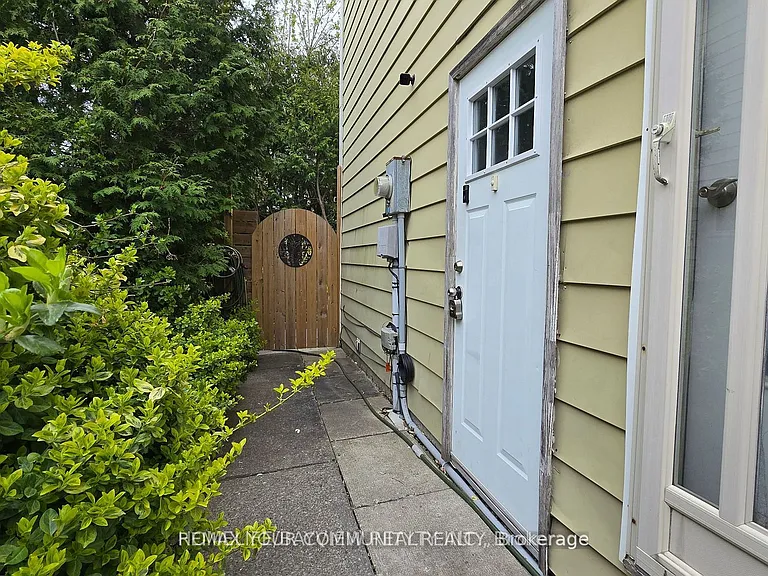 101 Springhead Gdns #BSMNT — Photo 2