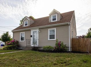 387 Roosevelt Ave, Springfield, MA 01118