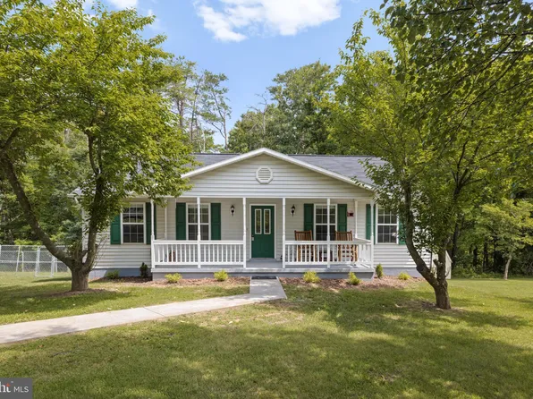 1590 Hollow Rd, Gore, VA 22637