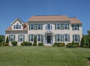 500 Raintree Cir, Schwenksville, PA 19473