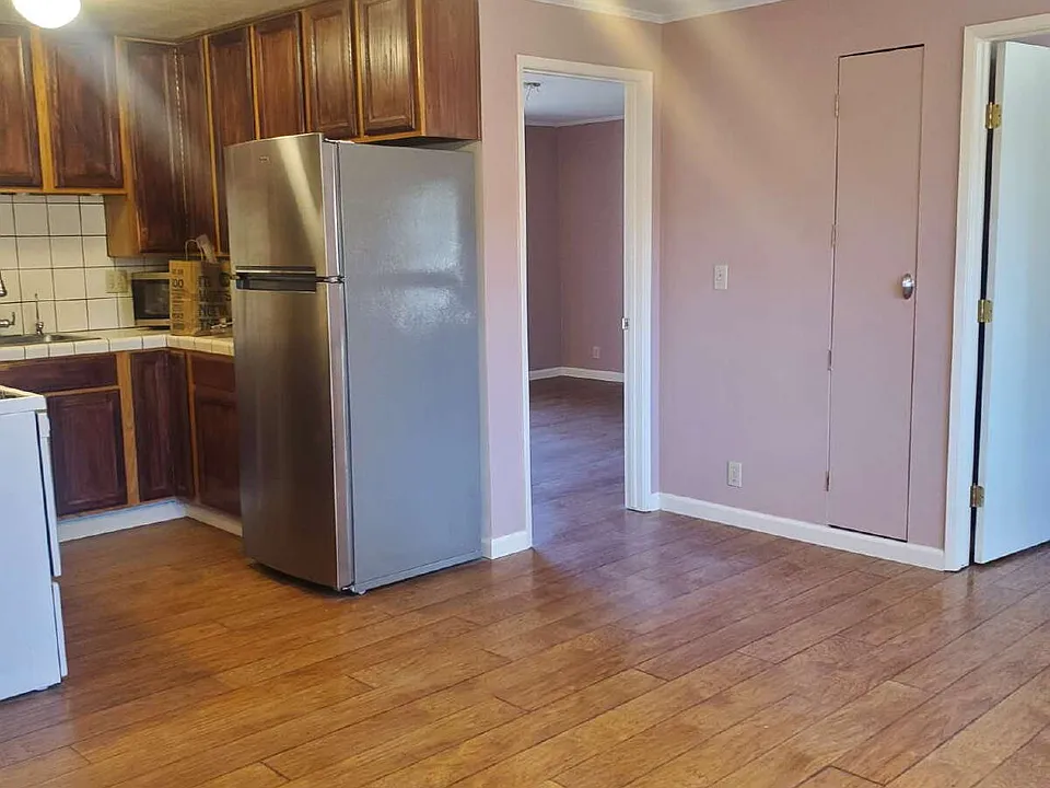 2125 Brenda Way
