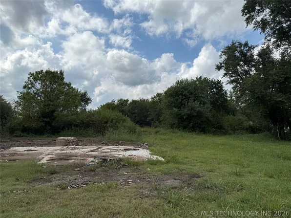 308 S Powell Ave, Adair, OK 74330