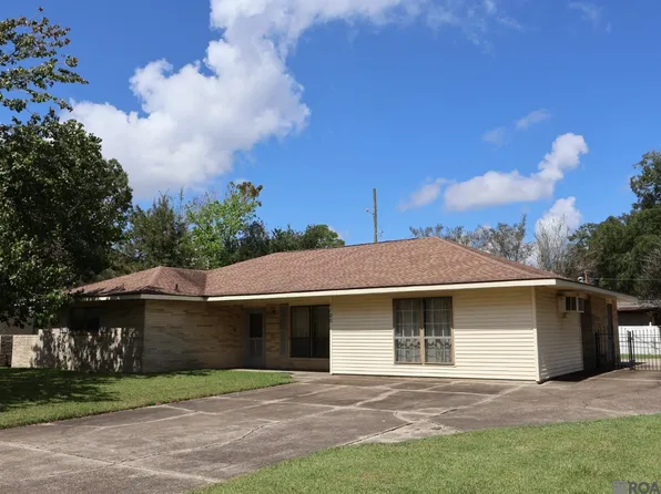 1120 E Sybil St, Gonzales, LA 70737