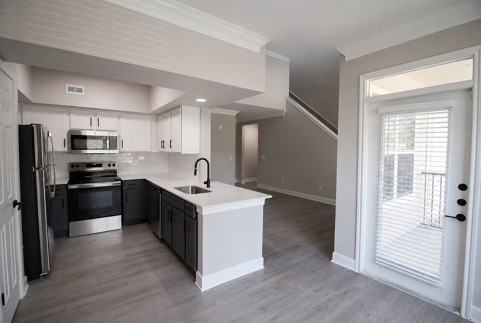 Aura at Westchase — Photo 4