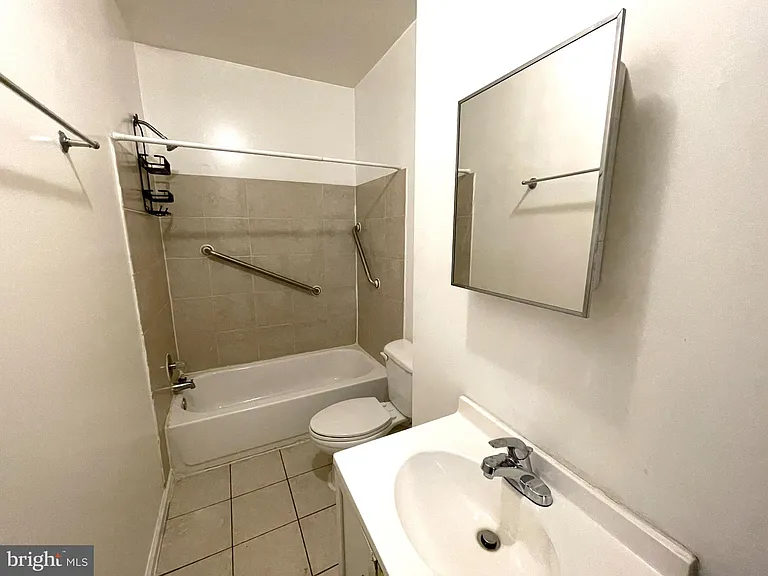 1021 N Caroline St #2 — Photo 15