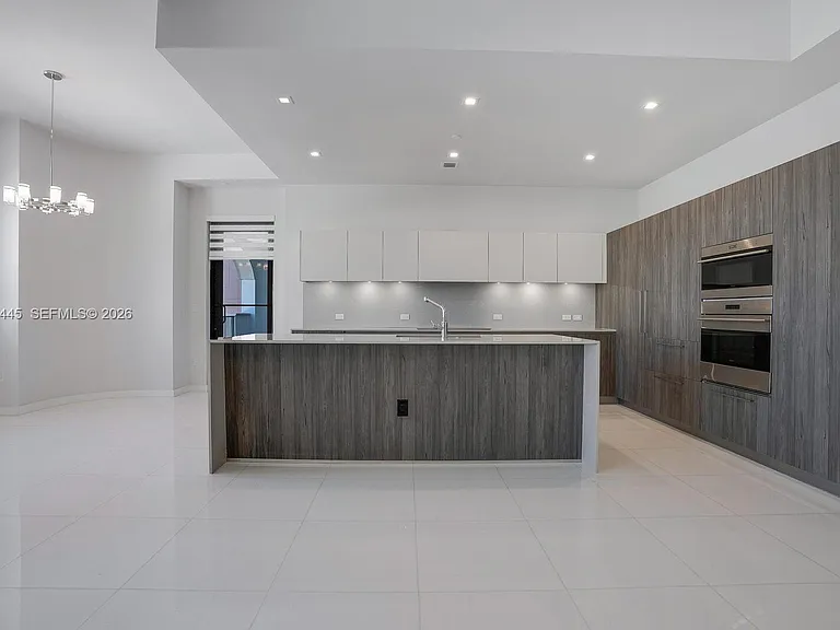 275 Giralda Ave #6C — Photo 8