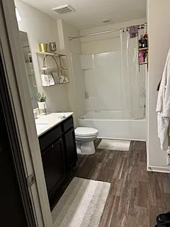 3 bed, 1386 sqft, $2,300 — Photo 4