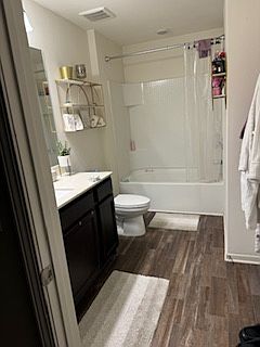 4th image of 2387 Camden Oak Way