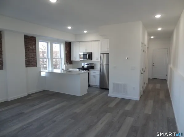 2806 Fairfield Ave, Bridgeport, CT