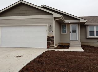 4305 SE Redoak Ln, Topeka, KS 66609